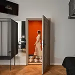 Old Town Charm & Chic By Downtown 3*