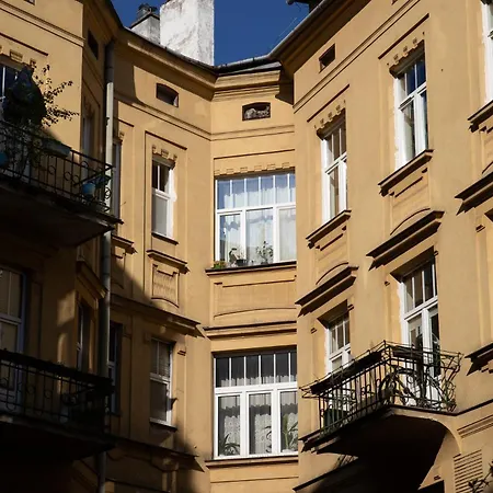 Apartment Old Town Charm & Chic By Downtown