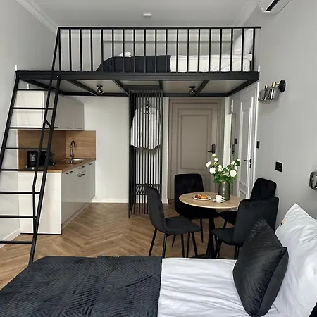Old Town Charm & Chic By Downtown Apartment