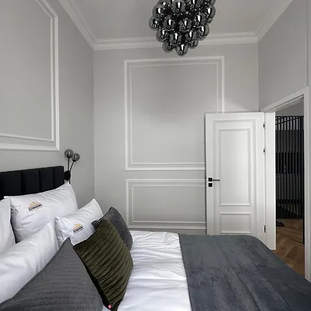 Apartment Old Town Charm & Chic By Downtown Krakow
