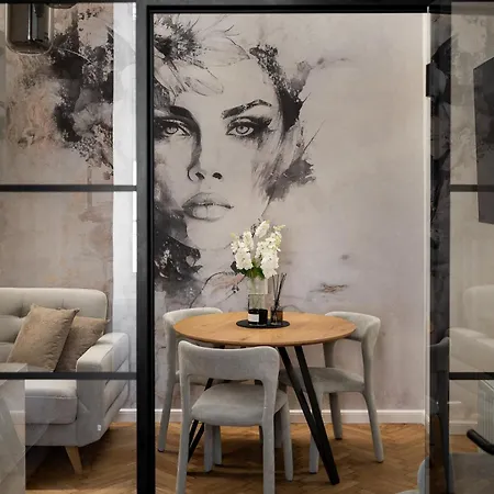 Old Town Charm & Chic By Downtown