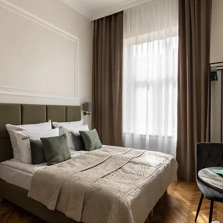 Old Town Charm & Chic By Downtown Apart-hotel 3*