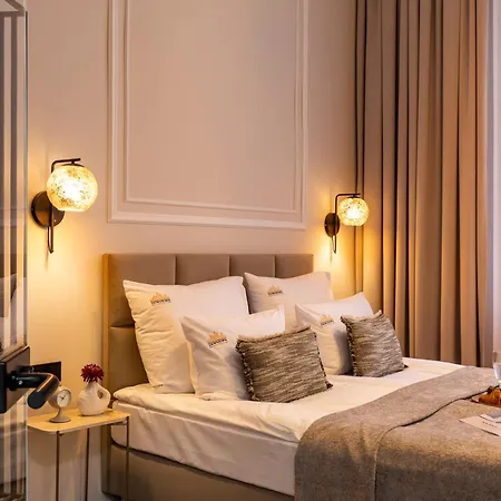 Old Town Charm & Chic By Downtown Aparthotel