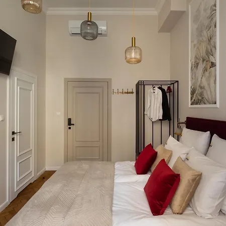 Old Town Charm & Chic By Downtown * Kraków